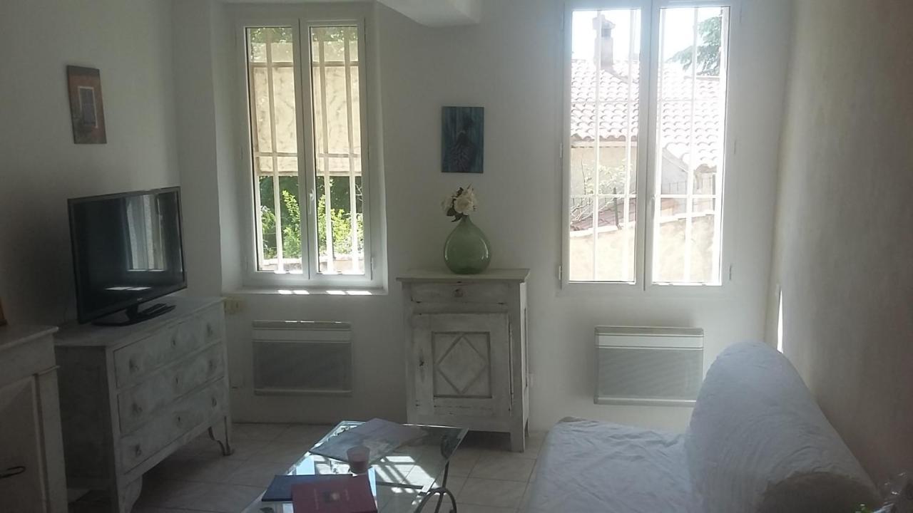 אלאוש Appartement Dans Hameau Provencal מראה חיצוני תמונה