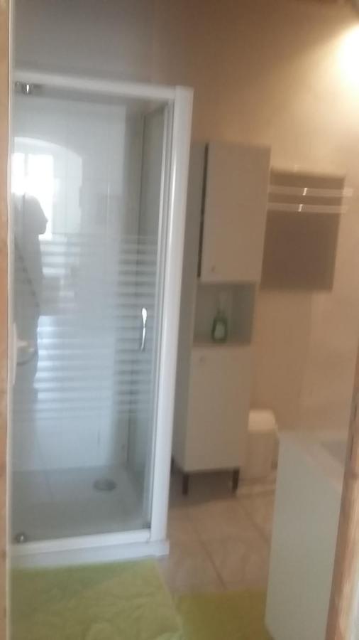 אלאוש Appartement Dans Hameau Provencal מראה חיצוני תמונה